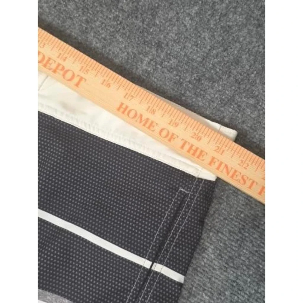 NFL Team Apparel Cleveland Browns Striped Board Shorts Mens XL Grey Black‎ White